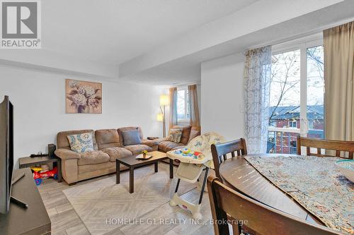 239 Ferndale Drive S, Barrie, ON - Indoor Photo Showing Living Room