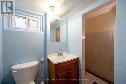 15 Brigham Court, Toronto, ON - Indoor Photo Showing Bathroom