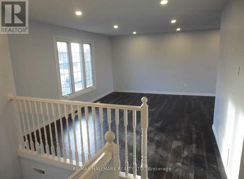 Upper - 18 Chippawa Court, Barrie, ON - Indoor Photo Showing Other Room