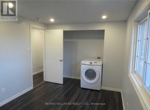 Upper - 18 Chippawa Court, Barrie, ON - Indoor Photo Showing Laundry Room