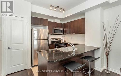 901 - 385 Prince Of Wales Drive, Mississauga, ON - Indoor Photo Showing Kitchen With Stainless Steel Kitchen With Double Sink