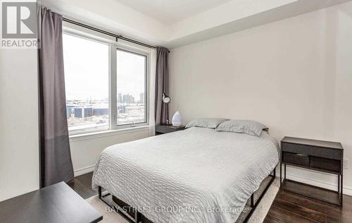 901 - 385 Prince Of Wales Drive, Mississauga, ON - Indoor Photo Showing Bedroom