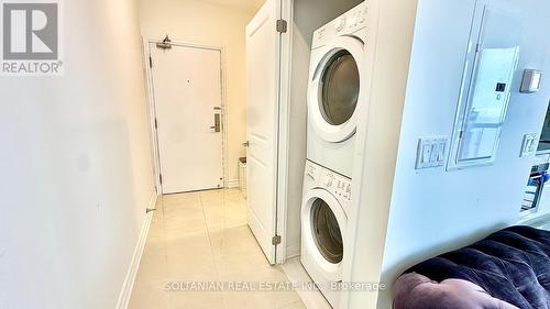 Ph3604 - 59 Annie Craig Drive, Toronto, ON - Indoor Photo Showing Laundry Room