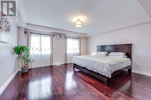 127 Preston Meadow Avenue, Mississauga, ON - Indoor Photo Showing Bedroom