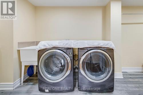 127 Preston Meadow Avenue, Mississauga, ON - Indoor Photo Showing Laundry Room