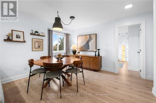 52 - 2530 Northampton Boulevard, Burlington, ON - Indoor Photo Showing Dining Room