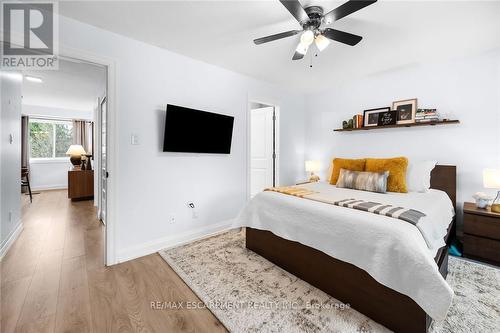 52 - 2530 Northampton Boulevard, Burlington, ON - Indoor Photo Showing Bedroom