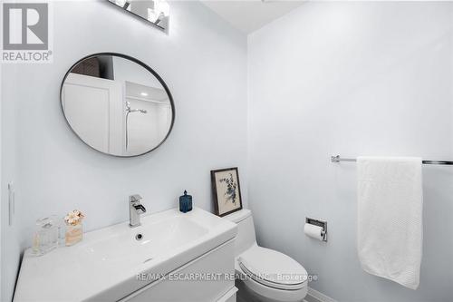 52 - 2530 Northampton Boulevard, Burlington, ON - Indoor Photo Showing Bathroom