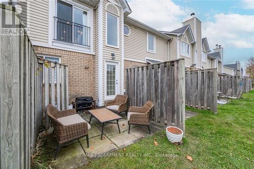 52 - 2530 Northampton Boulevard, Burlington, ON - Outdoor With Deck Patio Veranda