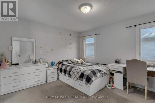 1059 Greenwood Park, Kingston, ON - Indoor Photo Showing Bedroom