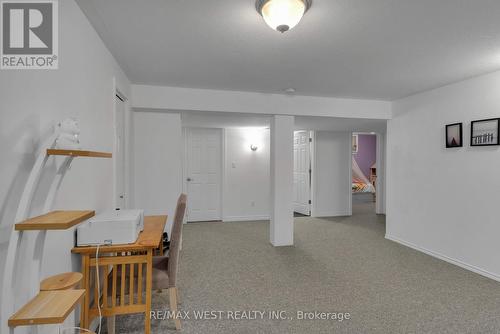 1059 Greenwood Park, Kingston, ON - Indoor Photo Showing Other Room