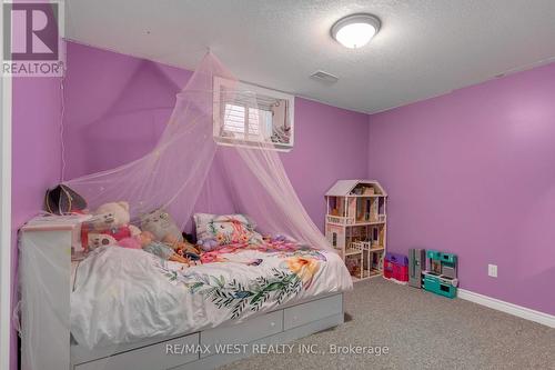 1059 Greenwood Park, Kingston, ON - Indoor Photo Showing Bedroom