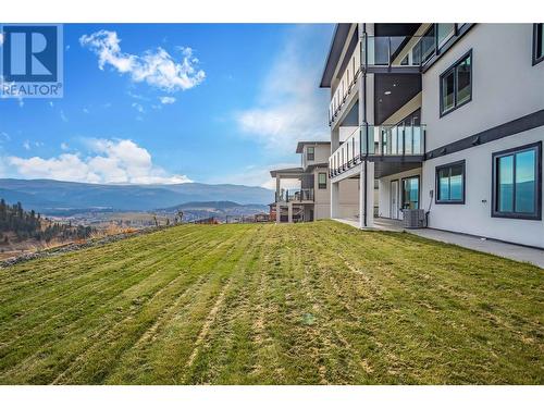 647 Carnoustie Drive, Kelowna, BC - Outdoor