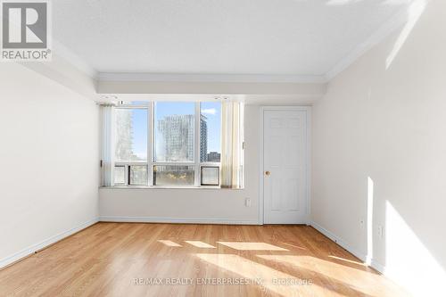 607 - 228 Bonis Avenue, Toronto, ON - Indoor Photo Showing Other Room