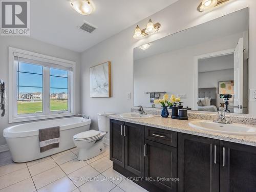 100 Christine Elliot Avenue, Whitby, ON - Indoor Photo Showing Bathroom