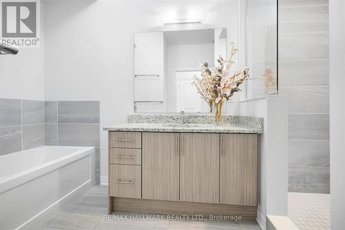 13 Tea Rose Road, Brampton, ON - Indoor Photo Showing Bathroom