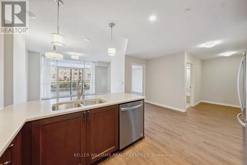 116 - 460 William Graham Drive, Aurora, ON - Indoor Photo Showing Kitchen With Double Sink