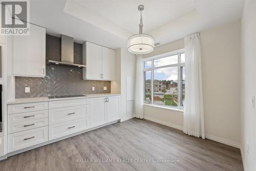 303 - 460 William Graham Drive, Aurora, ON - Indoor Photo Showing Kitchen