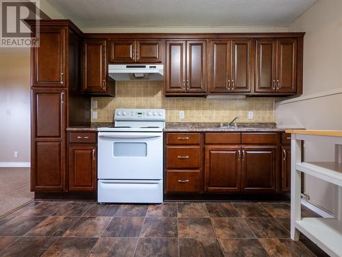 122 Southside Road, Bay Bulls, NL - Indoor Photo Showing Kitchen