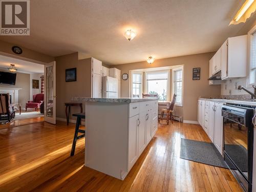 122 Southside Road, Bay Bulls, NL - Indoor Photo Showing Kitchen