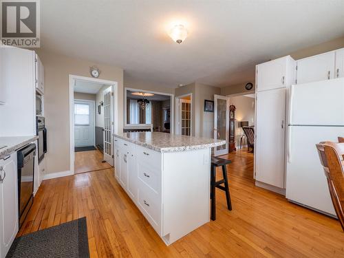 122 Southside Road, Bay Bulls, NL - Indoor Photo Showing Kitchen