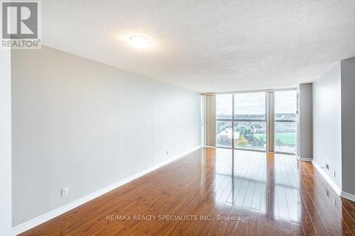 1002 - 25 Trailwood Drive, Mississauga, ON - Indoor Photo Showing Other Room