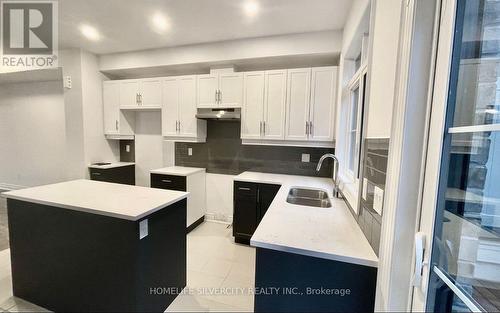 9 - 2119 Lillykin Street, Oakville, ON - Indoor Photo Showing Kitchen With Double Sink