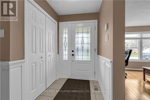 1402 Holy Cross Boulevard, Cornwall, ON - Indoor Photo Showing Other Room