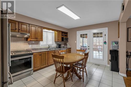 1402 Holy Cross Boulevard, Cornwall, ON - Indoor