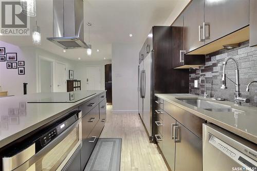 6 1651 Anson Road, Regina, SK - Indoor Photo Showing Kitchen With Double Sink