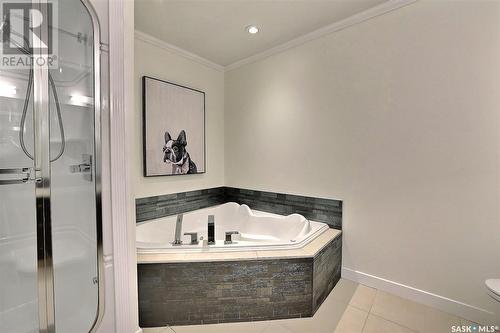 6 1651 Anson Road, Regina, SK - Indoor Photo Showing Bathroom