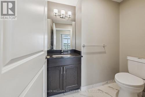 618 - 460 William Graham Drive, Aurora, ON - Indoor Photo Showing Bathroom