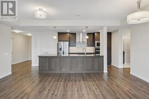 618 - 460 William Graham Drive, Aurora, ON - Indoor Photo Showing Kitchen