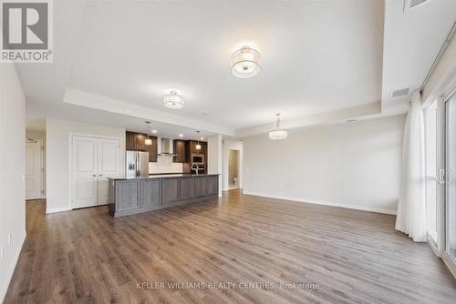 618 - 460 William Graham Drive, Aurora, ON - Indoor Photo Showing Other Room