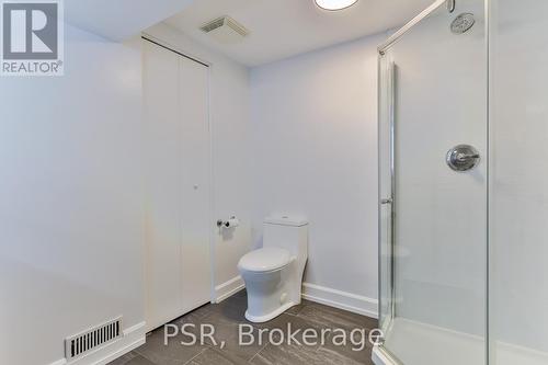 55 Deschene Avenue, Hamilton, ON - Indoor Photo Showing Bathroom