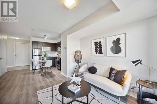 3312 - 275 Yorkland Road, Toronto, ON - Indoor Photo Showing Living Room