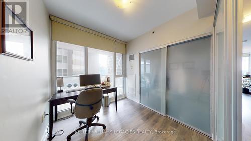 2503 - 426 University Avenue, Toronto, ON - Indoor Photo Showing Office