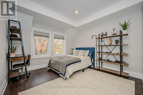 1325 Sheldon Avenue, Oakville, ON - Indoor Photo Showing Bedroom