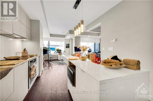 706 - 101 Queen Street, Ottawa, ON - Indoor Photo Showing Kitchen With Upgraded Kitchen