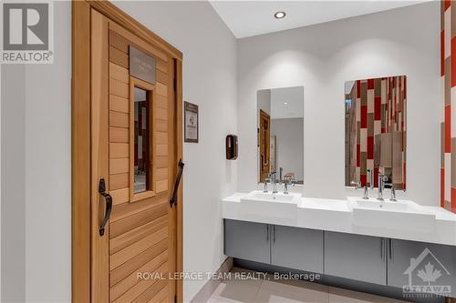 706 - 101 Queen Street, Ottawa, ON - Indoor Photo Showing Bathroom