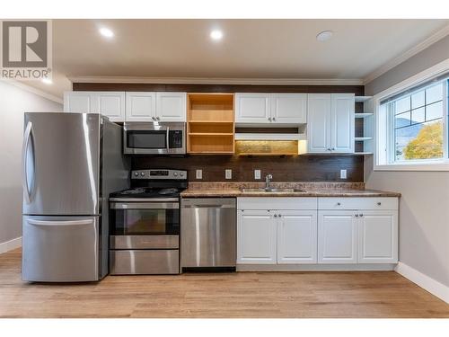 696 St Paul Street, Kamloops, BC - Indoor Photo Showing Kitchen With Stainless Steel Kitchen