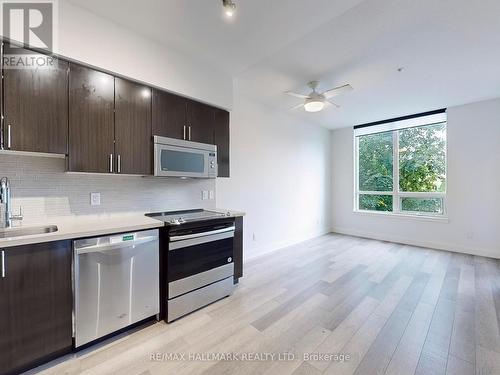 110 - 95 North Park Road, Vaughan, ON - Indoor Photo Showing Kitchen With Upgraded Kitchen