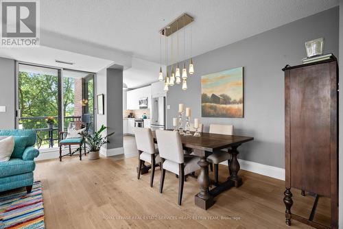 306 - 47 St Clair Avenue W, Toronto, ON - Indoor Photo Showing Other Room