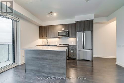 3306 - 8 Nahani Way, Mississauga, ON - Indoor Photo Showing Kitchen