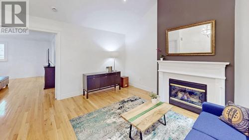 416 Terry Carter Crescent, Newmarket, ON - Indoor Photo Showing Living Room With Fireplace