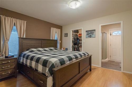 61 Carleton Drive, Steinbach, MB - Indoor Photo Showing Bedroom