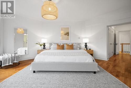 90 Sutherland Drive, Toronto, ON - Indoor Photo Showing Bedroom