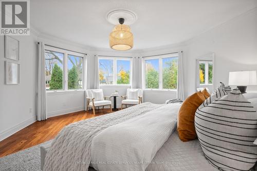 90 Sutherland Drive, Toronto, ON - Indoor Photo Showing Bedroom