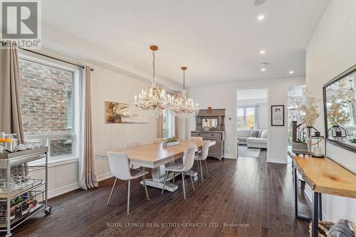 21 Mckay Avenue, New Tecumseth, ON - Indoor Photo Showing Dining Room