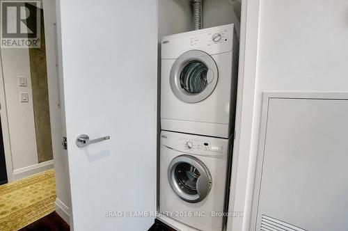 2906 - 224 King Street W, Toronto, ON - Indoor Photo Showing Laundry Room